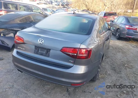 2017 Volkswagen Jetta 1.4T Se z USA, uszkodzony, nr VIN 3VWDB7AJ9HM291924